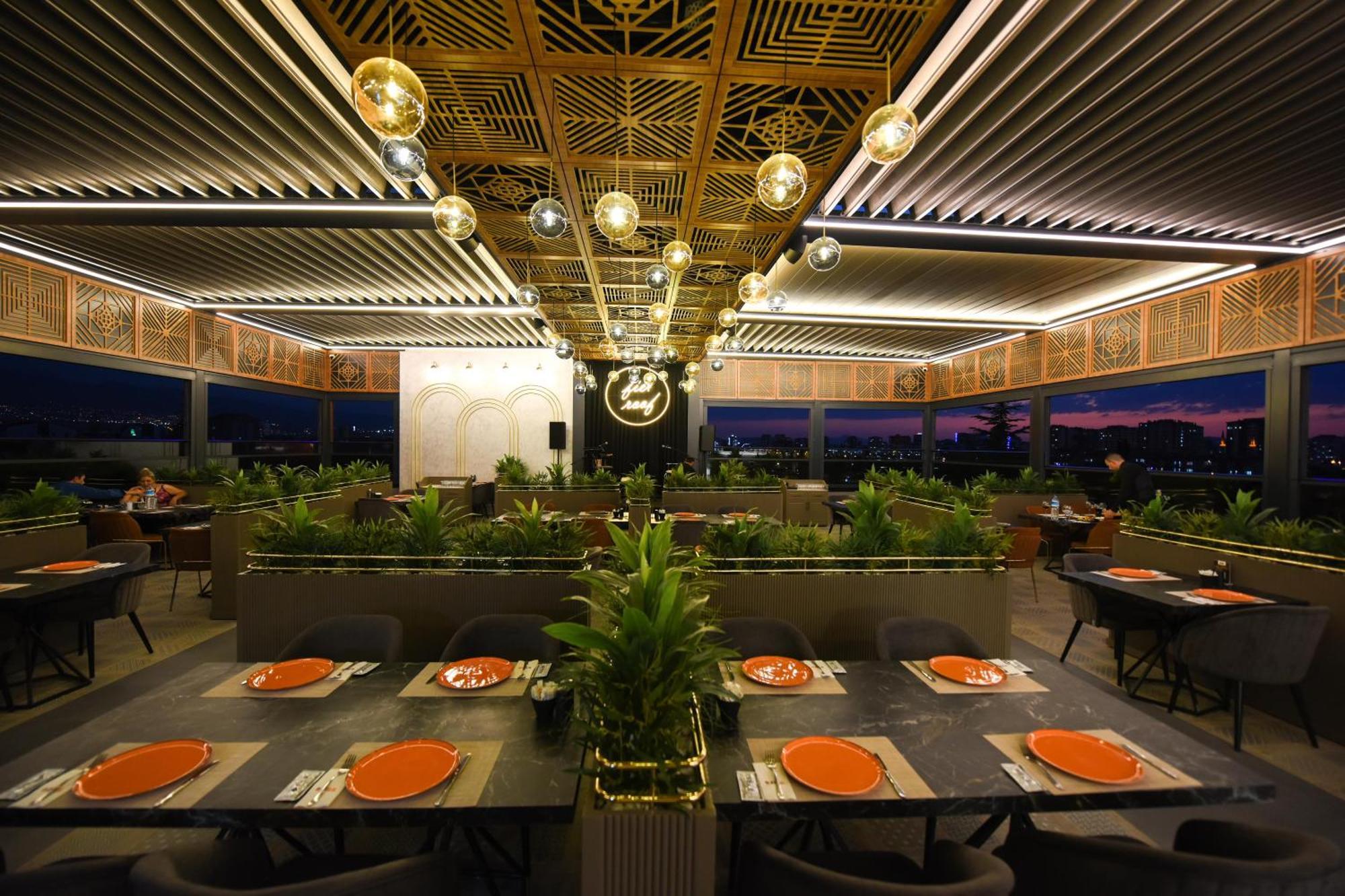 Fier Life Center Hotel ไคเซรึ ภายนอก รูปภาพ